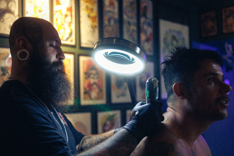 Dario Gordon, Tatuador